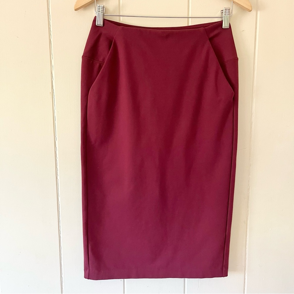 HALOGEN Knit Pencil skirt Size XS in Burgandy